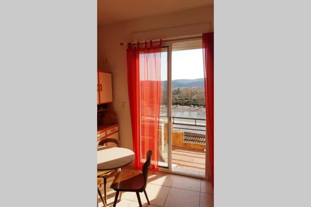 Joli Appartement, Terrasse Plein Sud Roquebrun